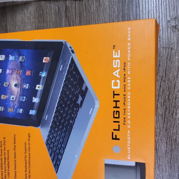 3/$35 FlightCase, Bluetooth 3.0 Keyboard case with Power Bank - Picture 12 of 12